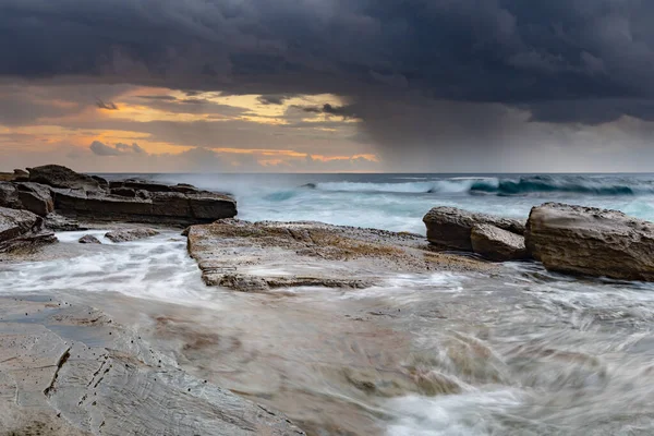 Capturando Amanecer Desde Skillion Terrigal Costa Central Nsw Australia — Foto de Stock