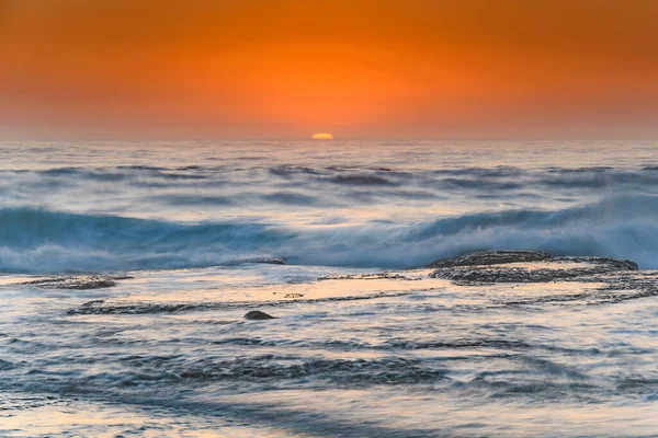 Przechwytywanie Wschodu Słońca Plaży Toowoon Bay Central Coast Nsw Australia — Zdjęcie stockowe