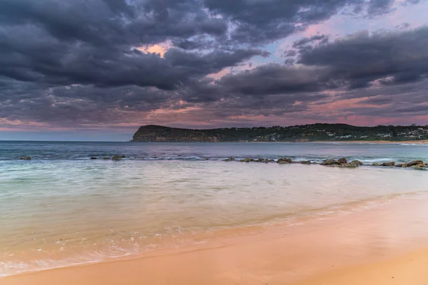 Salida Del Sol Playa Copacabana Costa Central Nsw Australia — Foto de Stock