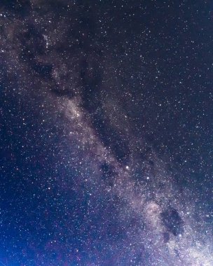 Güneş doğmadan önce Samanyolu 'nun yıldızlı gecesi