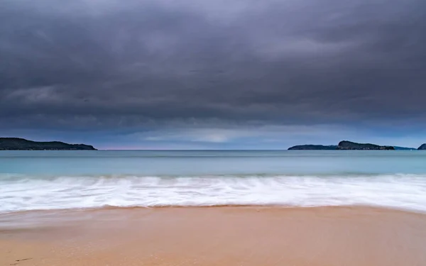 Capturando Nascer Sol Umina Beach Costa Central Nsw Austrália — Fotografia de Stock