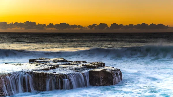 Capturando Amanecer Desde North Avoca Beach Costa Central Nsw Australia — Foto de Stock