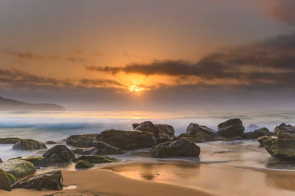 Przechwytywanie Wschodu Słońca Plaży Killcare Central Coast Nsw Australia — Zdjęcie stockowe