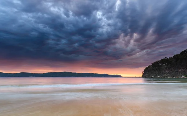 Umina Point Teki Umina Sahili Nden Nsw Avustralya Güneşin Doğuşunu — Stok fotoğraf