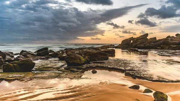 Dawn Seascape Tomado Killcare Beach Killcare Costa Central Nsw Australia — Foto de Stock