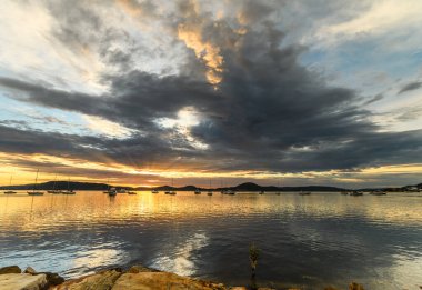 Koolewong Foreshore 'da gün doğumu, Koolewong, Central Coast, NSW, Avustralya