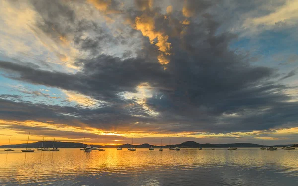 Sunrise Waterscape Bay Com Nuvens Barcos Koolewong Foreshore Koolewong Costa — Fotografia de Stock