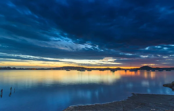 Paysage Aquatique Aube Avec Des Bateaux Silhouettes Koolewong Foreshore Koolewong — Photo