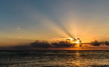 Avoca Beach, Central Coast, NSW, Avustralya 'da gün doğumu deniz manzarası