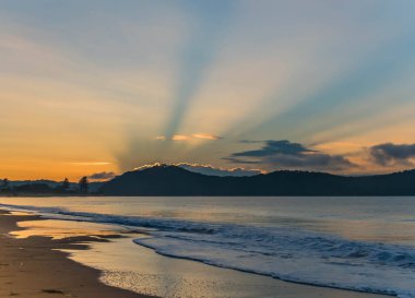 Umina Sahili, Central Coast, NSW, Avustralya 'da çekilen gün doğumu deniz manzarası