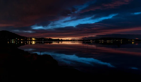 Des Éclaboussures Bleu Avec Des Reflets Aube Paysage Aquatique Koolewong — Photo