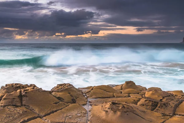 Felhős Napkelte Észak Avoca Beach Central Coast Nsw Ausztrália — Stock Fotó