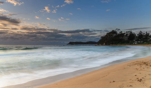 Nuvoloso Alba Malua Bay Sulla Costa Meridionale Nsw Australia — Foto Stock