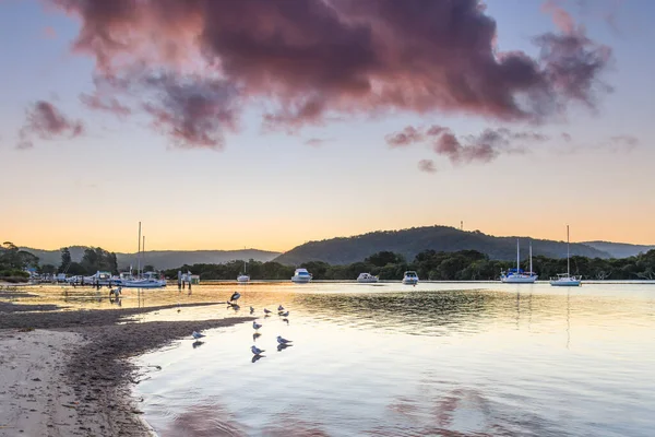 Woy Woy Nsw Australien Mai 2020 Sonnenuntergang Wasserlandschaft Mit Wolken — Stockfoto