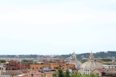 Roma şehri manzarası yükseklikten Roma şehir merkezinin güzel manzarası