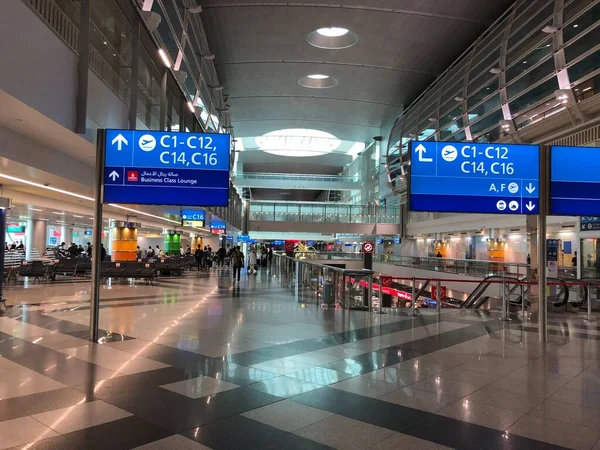 Portes Salons Aéroport International Dubaï Date Photo 2020 Dubaï Eau — Photo
