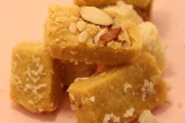 Pakistanlı tatlılar Hint tatlıları