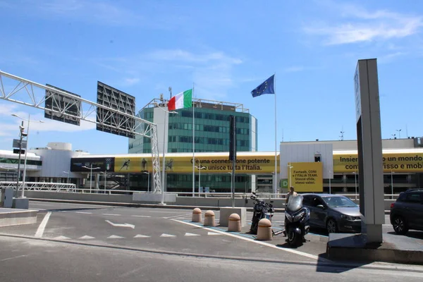 Leonardo Vinci Aeropuerto Internacional Roma Fiumicino Roma Italia Fecha Foto — Foto de Stock