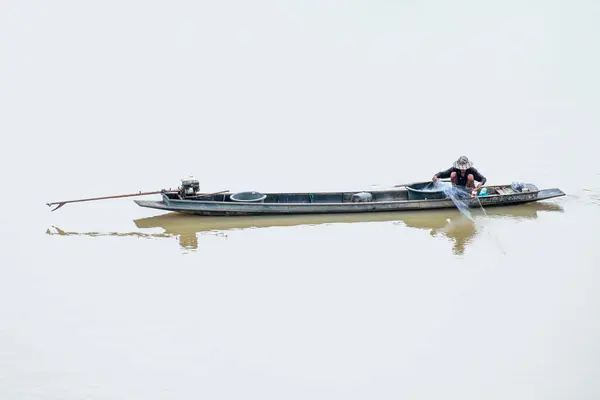 Villagers Boats Find Fish Water Profession Use Food — Stock Photo, Image