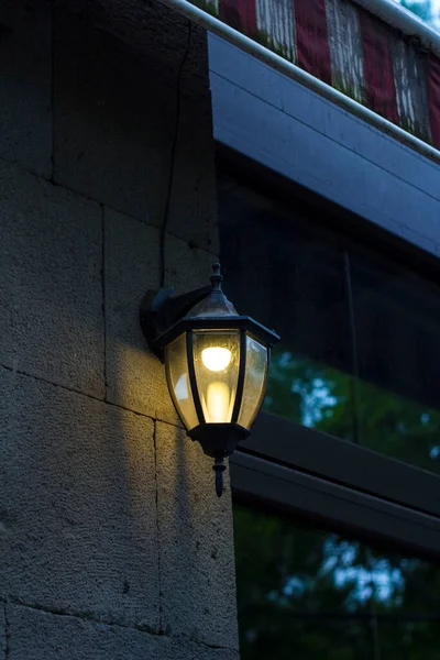 Street Luminous Lamp Hanging Wall — Stock Photo, Image