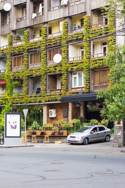 Planten Versierd Huis Gevel Balkons — Stockfoto