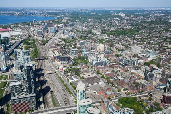 カナダオンタリオ州のCnタワートップからトロントの景色の街並み — ストック写真
