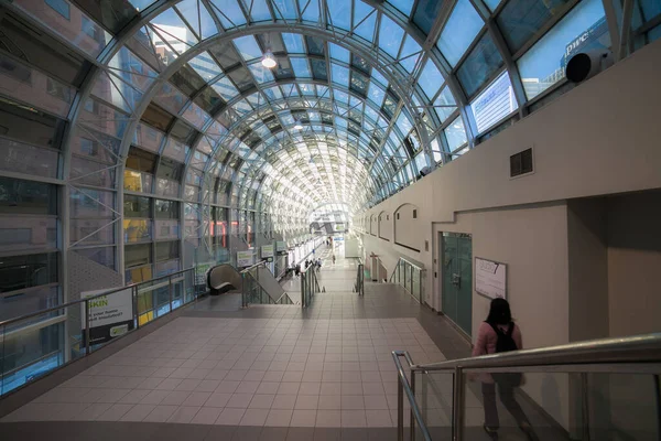 Espaços Dentro Edifícios Que Fazem Caminho Rota Pedonal Toronto Ontário — Fotografia de Stock