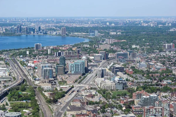 Landschaft Von Torontos Gebäuden Und Dem Ontariosee Vom Tower Toronto — Stockfoto