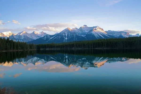 Belas Reflexões Sobre Água Pôr Sol Nesta Paisagem Lago Herbert — Fotografia de Stock