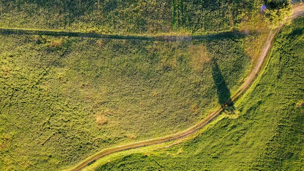 Vista Aérea Paisagem Italiana Com Padrão Desenhado Por Estradas Prados — Fotografia de Stock