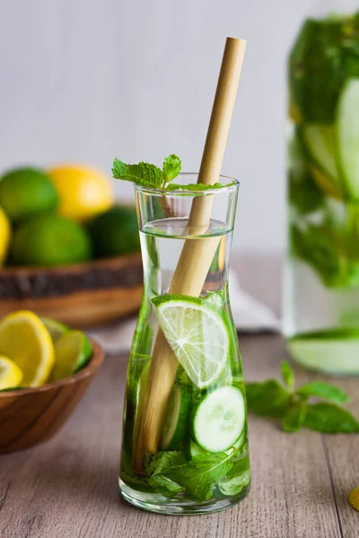 Limon, Limon, Salatalık ve Nane Detoksu