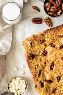 Ceviz ve Beyaz Çikolata Sarışınları