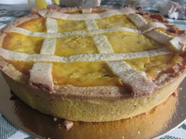 Gâteau italien traditionnel appelé Pastiera Napoletana — Photo