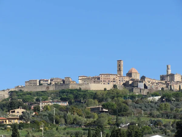 Panorama över Volterras by, provinsen Pisa. Toscana, Italien — Stockfoto