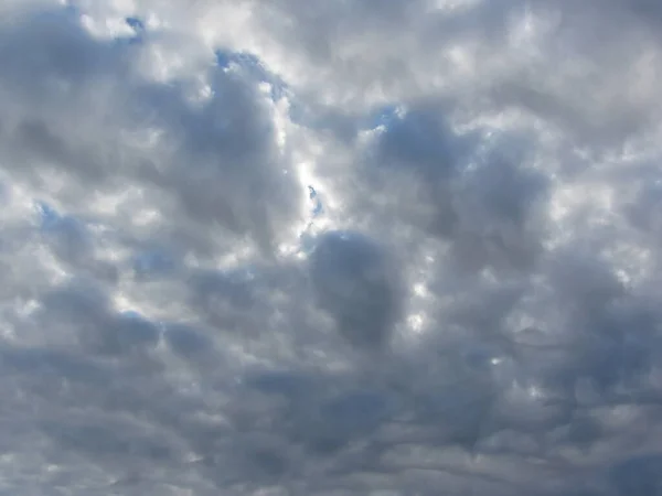 Égbolt Óriások Cumulonimbus Felhők Napsugarak Keresztül — Stock Fotó
