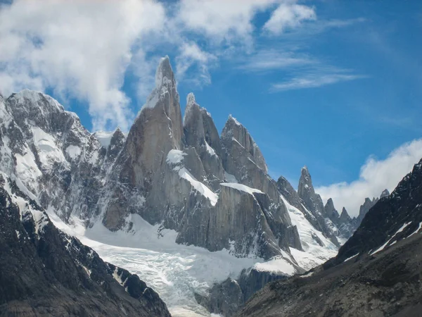 Peak Cerro Torre Perhaps Most Difficult Mountain Climb Entire World — стоковое фото