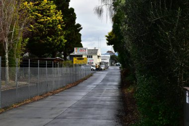 Auckland / Yeni Zelanda - 13 Haziran 2020: Rosebank sanayi bölgesinde iş görüşü