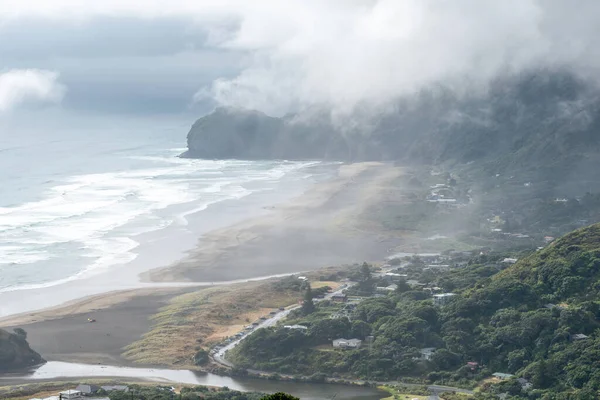 Αεροφωτογραφία Του Waha Point Και Kohunui Bay Στο North Piha — Φωτογραφία Αρχείου