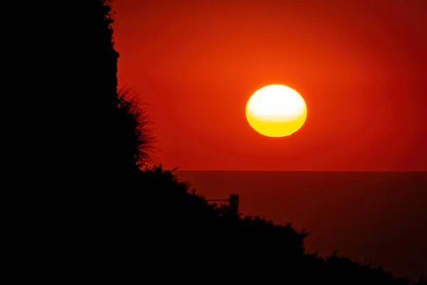 View Orange Sun Setting Tasman Sea Dark Clouds — Stock Photo, Image