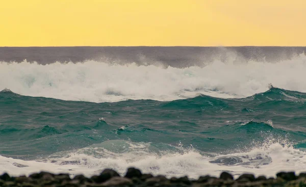 Vista Costa Marítima Tasman Com Ondas Surf Longas — Fotografia de Stock