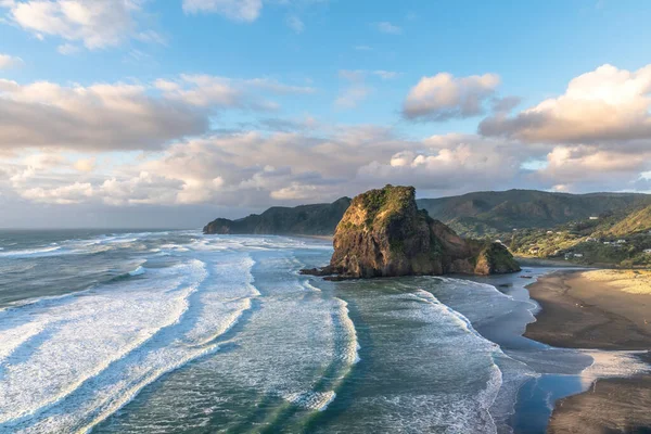 Vista Aérea Lion Rock Praia Piha — Fotografia de Stock