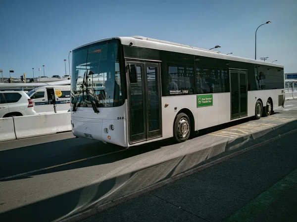 Auckland / Yeni Zelanda - 19 Ocak 2020: Havaalanı oteli aktarma servisi