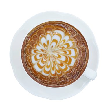 Beyaz arka planda izole edilmiş sıcak kahve, karamel macchiato kapuçino bardağı üst görünümü, kırpma yolu dahil.