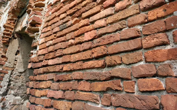 Проветриваемая Старая Кирпичная Стена Красивый Фон — стоковое фото
