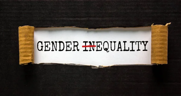 Palavras Desigualdade Gênero Mudaram Para Igualdade Gênero Aparecendo Por Trás — Fotografia de Stock