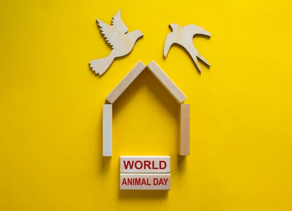Modèle Une Maison Bois Mots Journée Mondiale Des Animaux Sur — Photo