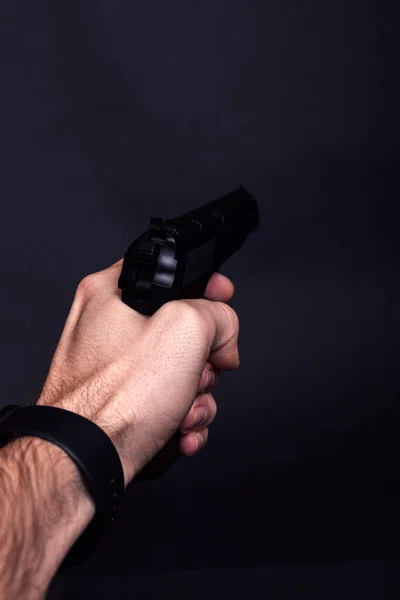 Man Hand Med Pistol Isolerad Svart Bakgrund Man Med Pistol — Stockfoto