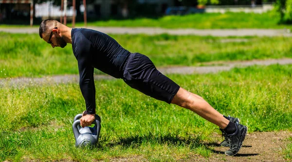 Athletic Man Working Out Kettlebell Street Gym Yard Strength Motivation — Stock Photo, Image