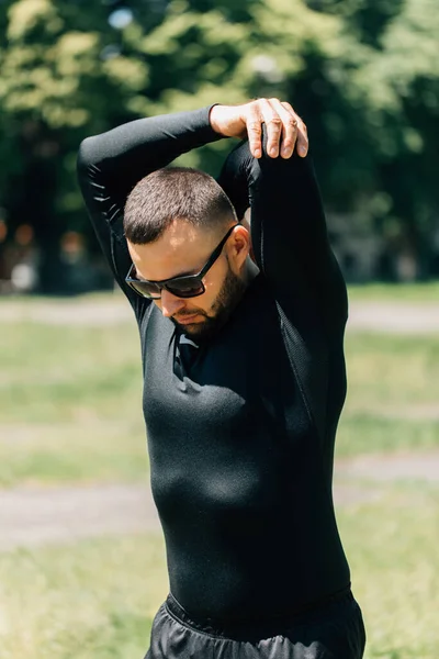 Young Sportsman Stretching Touching His Hand Outdoors Young Man Stretching — Stock Photo, Image