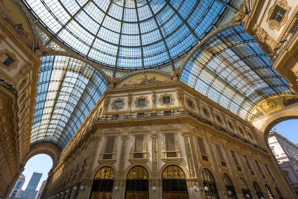 Milánói Bevásárlóközpont Különleges Architektúrája Olaszország — Stock Fotó